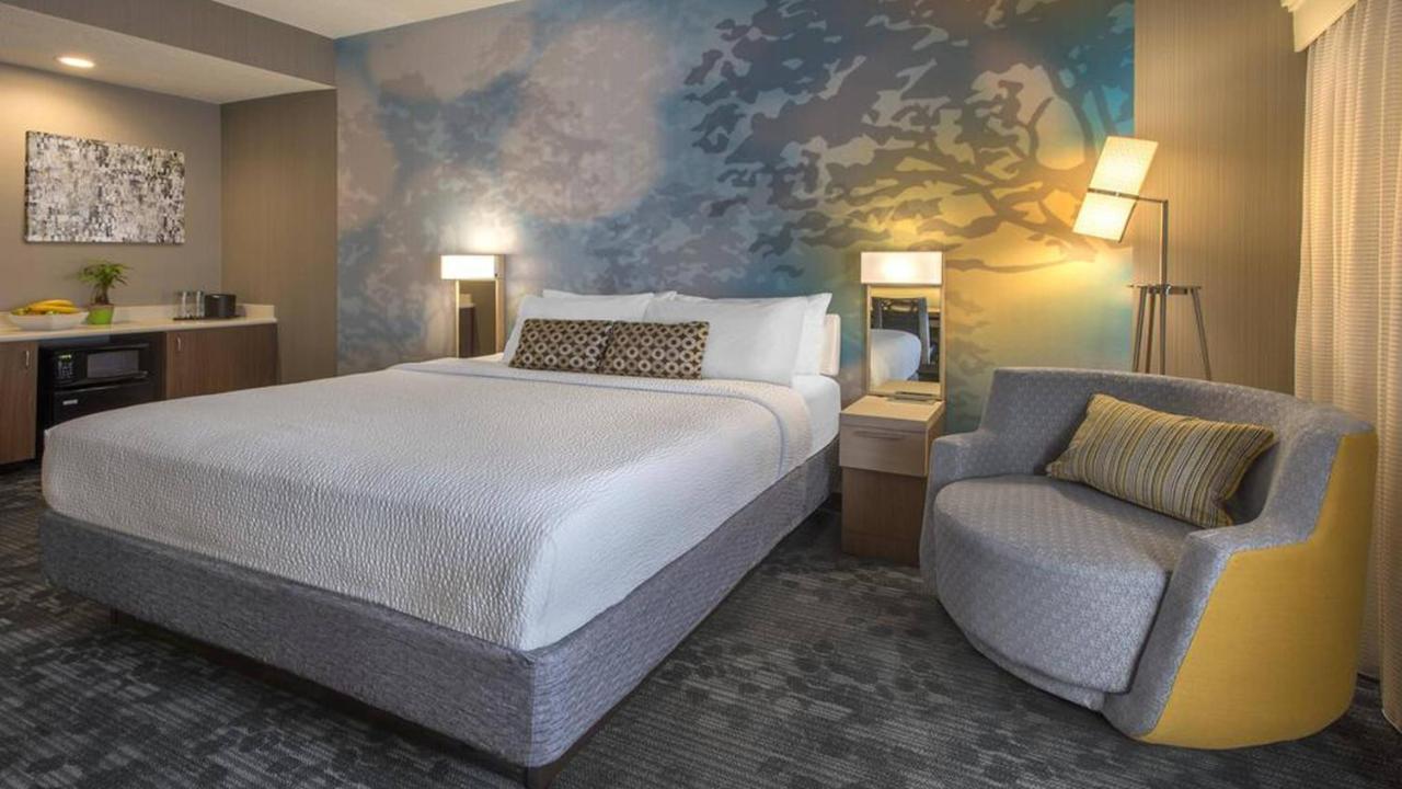 Courtyard By Marriott Cleveland Westlake Zewnętrze zdjęcie